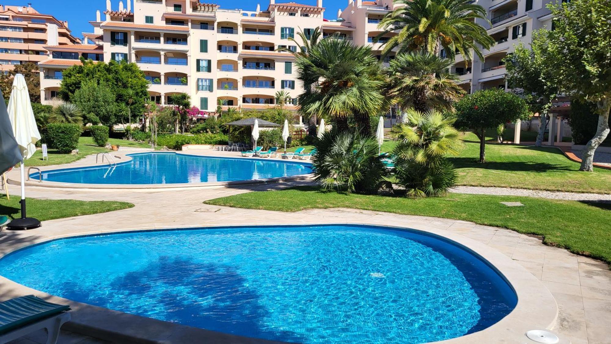 Luxury Apartment Near Cascais Town & Marina Екстер'єр фото